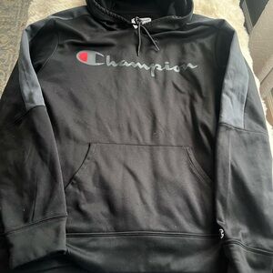 Champion man’s hoodie size XL
